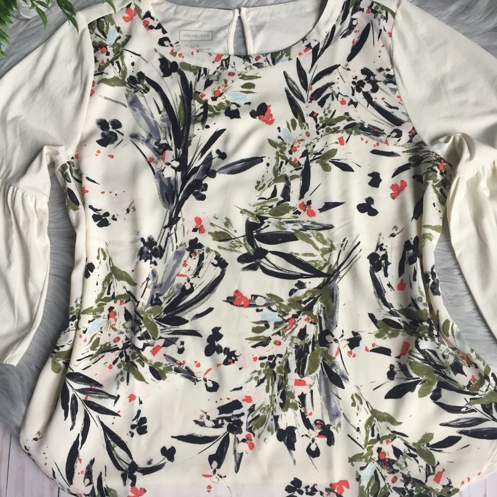 Van Heusen Floral Top with Bell Sleeves Ivory Size